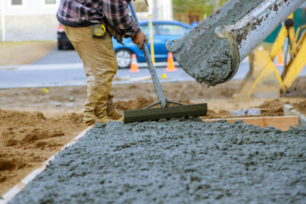 Best Affordable Concrete Contractor  in Mexico, IN